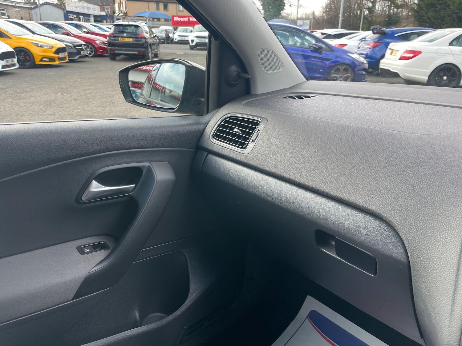 Used Volkswagen Polo for sale - 78148152: Photo 28