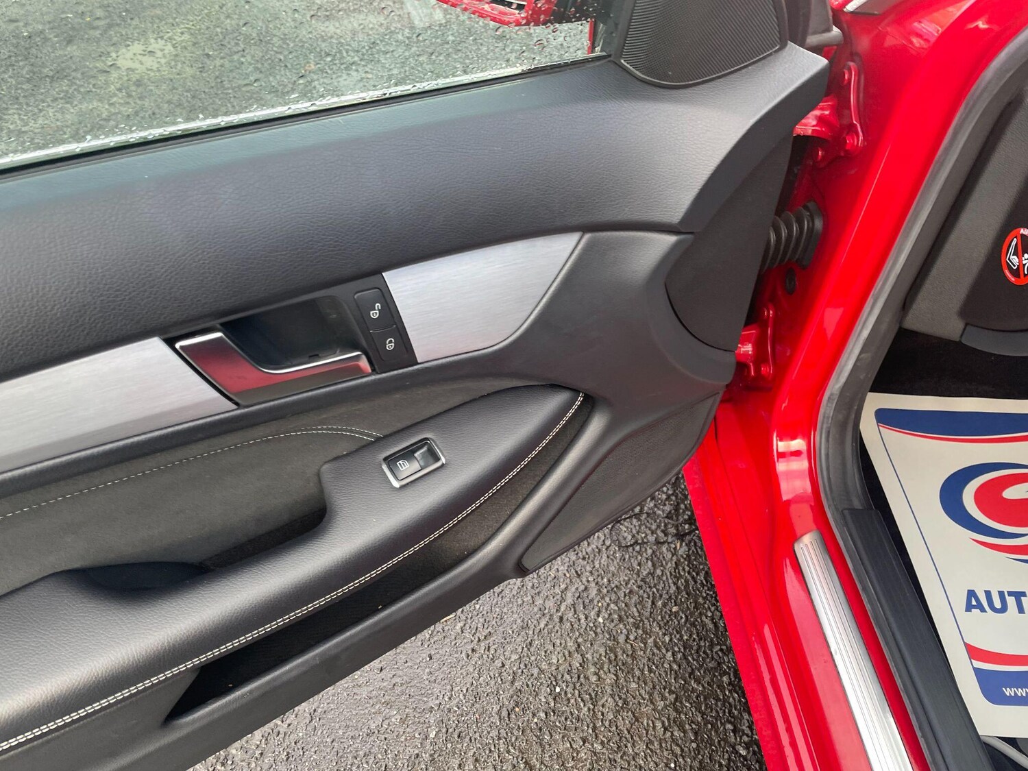 Used Mercedes-Benz C Class 2014 for sale - 76800932: Photo 34