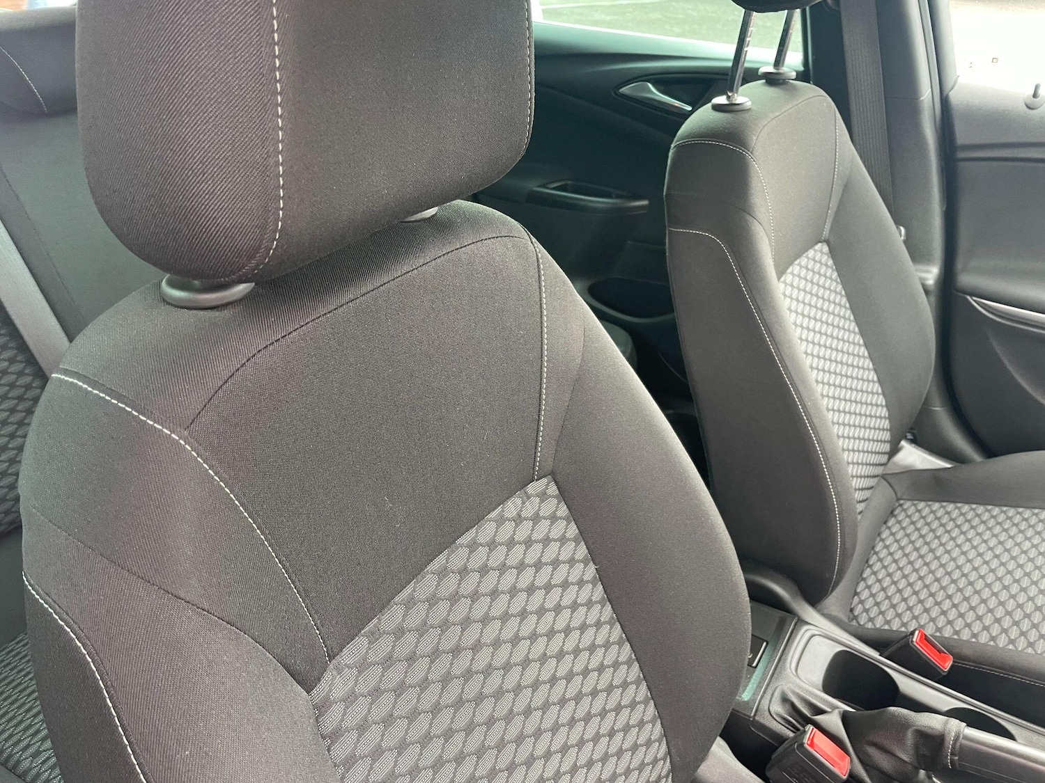 Used Vauxhall Astra 2018 for sale - 76108341: Photo 16