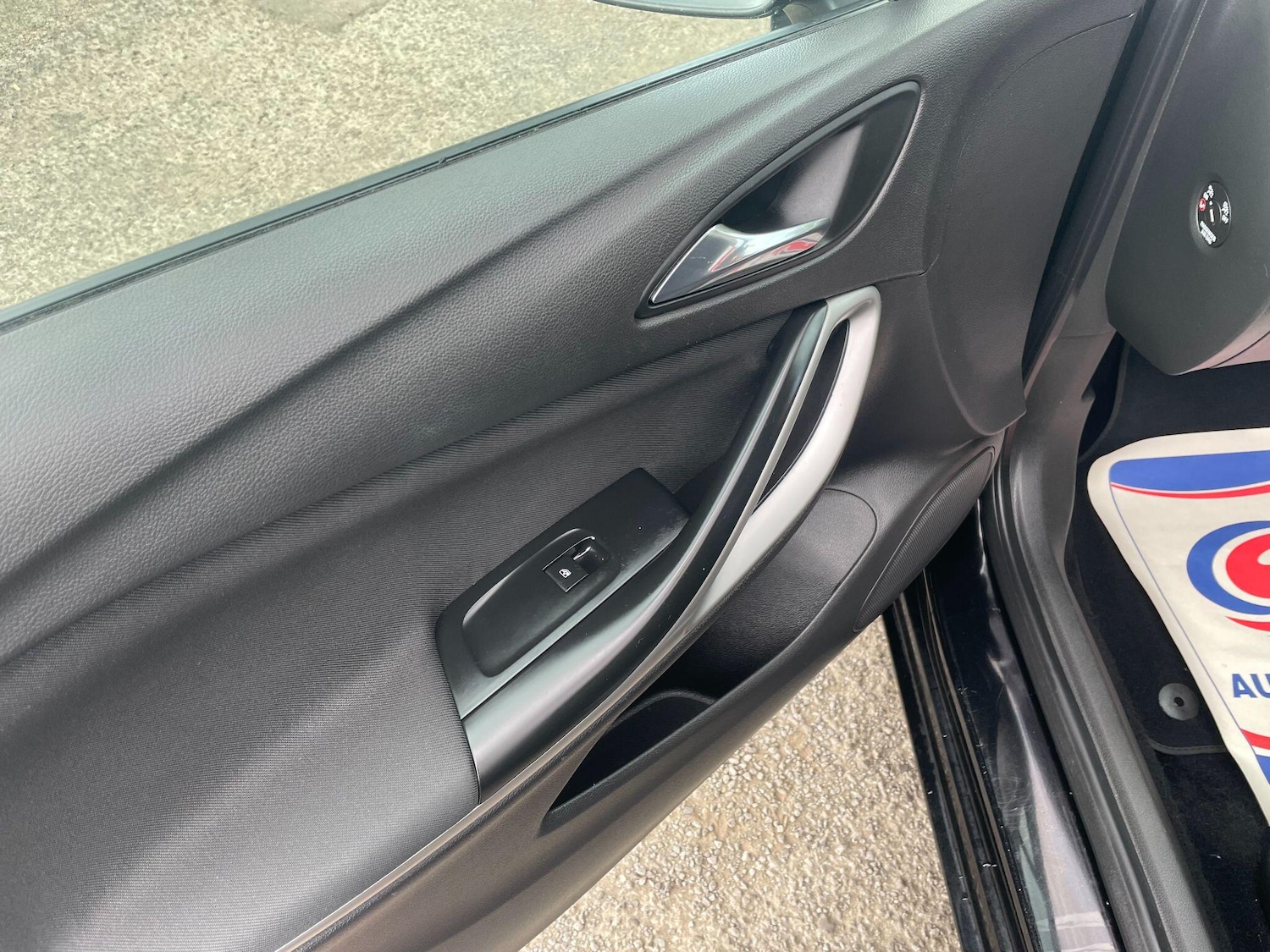 Used Vauxhall Astra 2018 for sale - 76108341: Photo 31