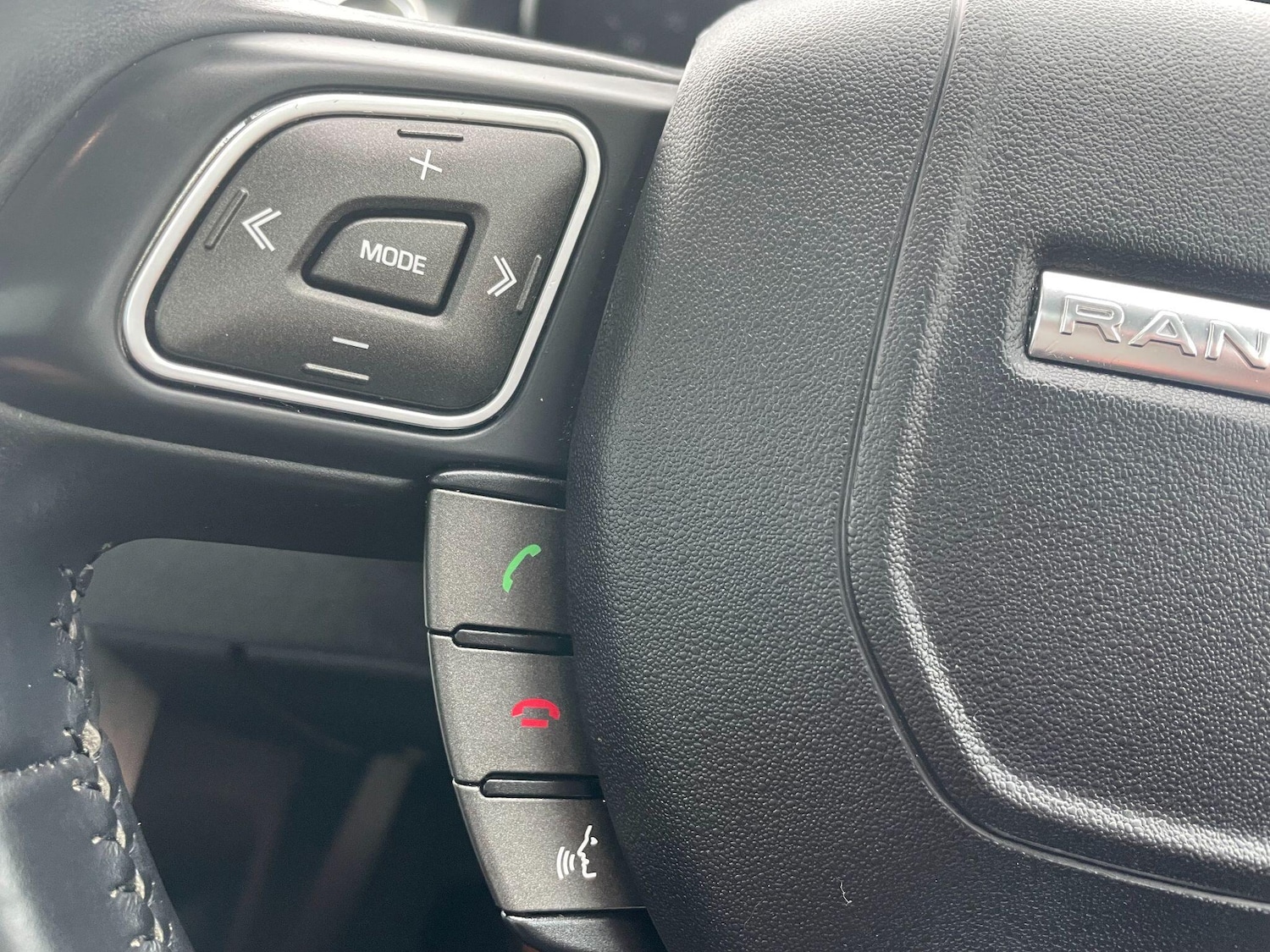 Used Land Rover Range Rover Evoque 2015 for sale - 76136481: Photo 22