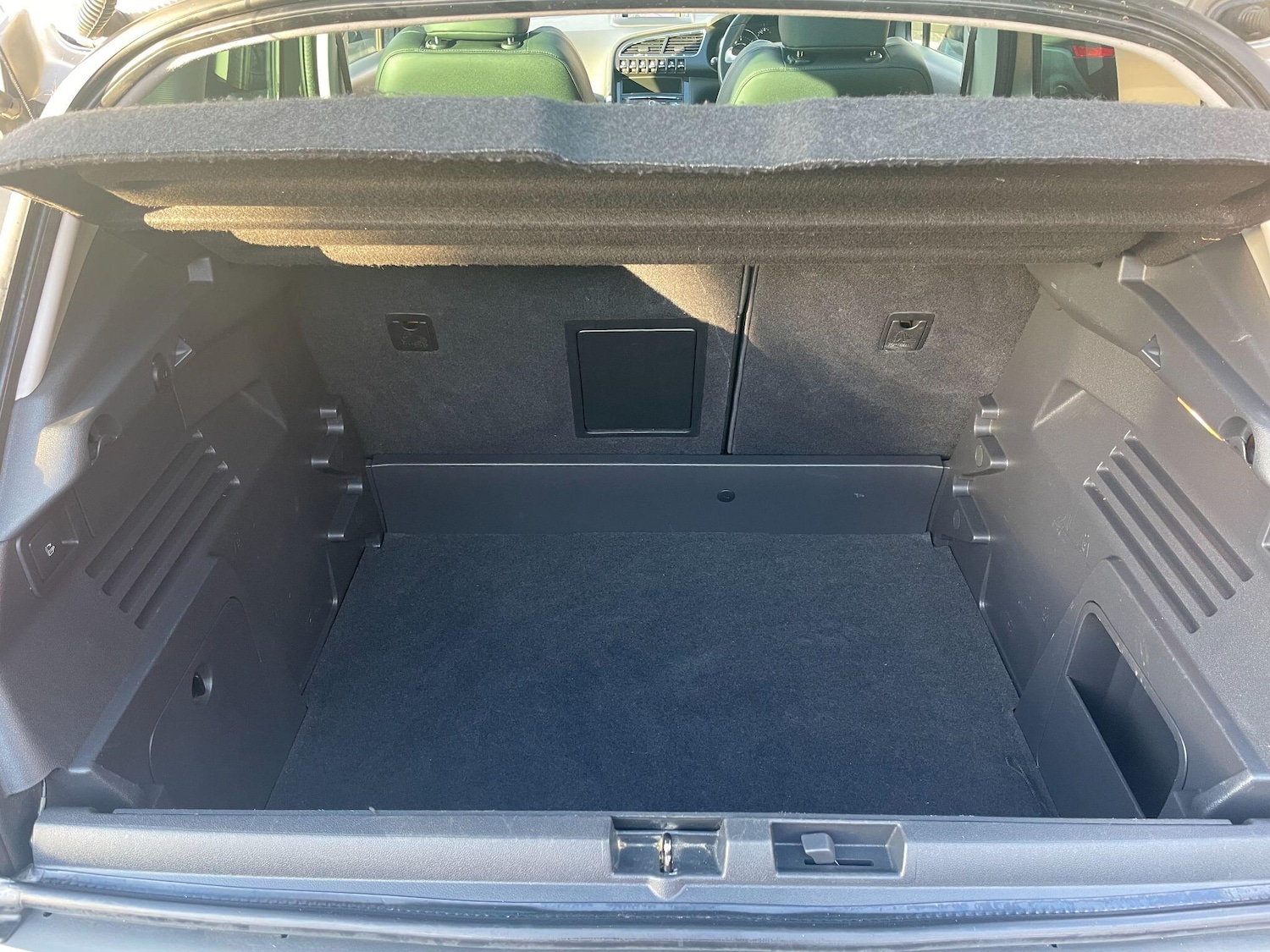 Used Peugeot 3008 2017 for sale - 76511876: Photo 21