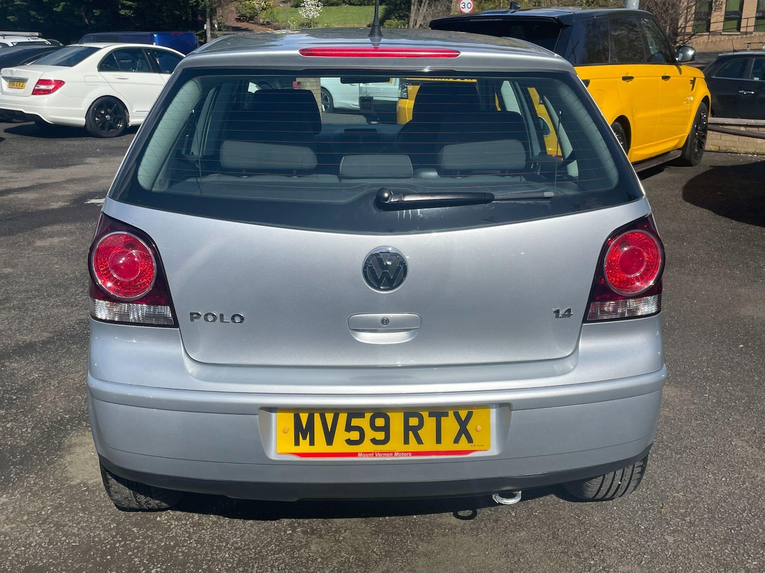 Used Volkswagen Polo 2009 for sale - 78203824: Photo 10