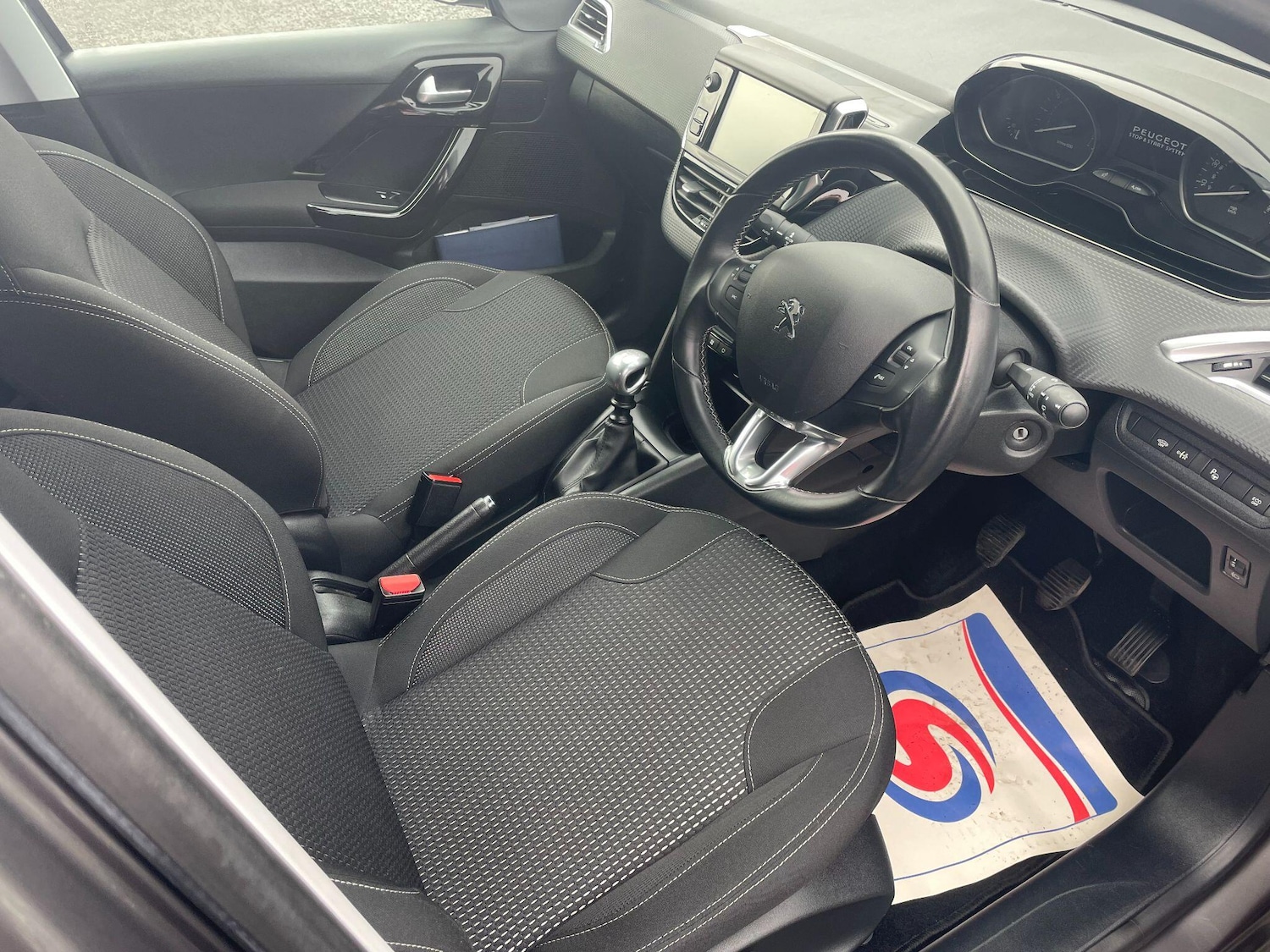 Used Peugeot 208 2019 for sale - 76108702: Photo 14