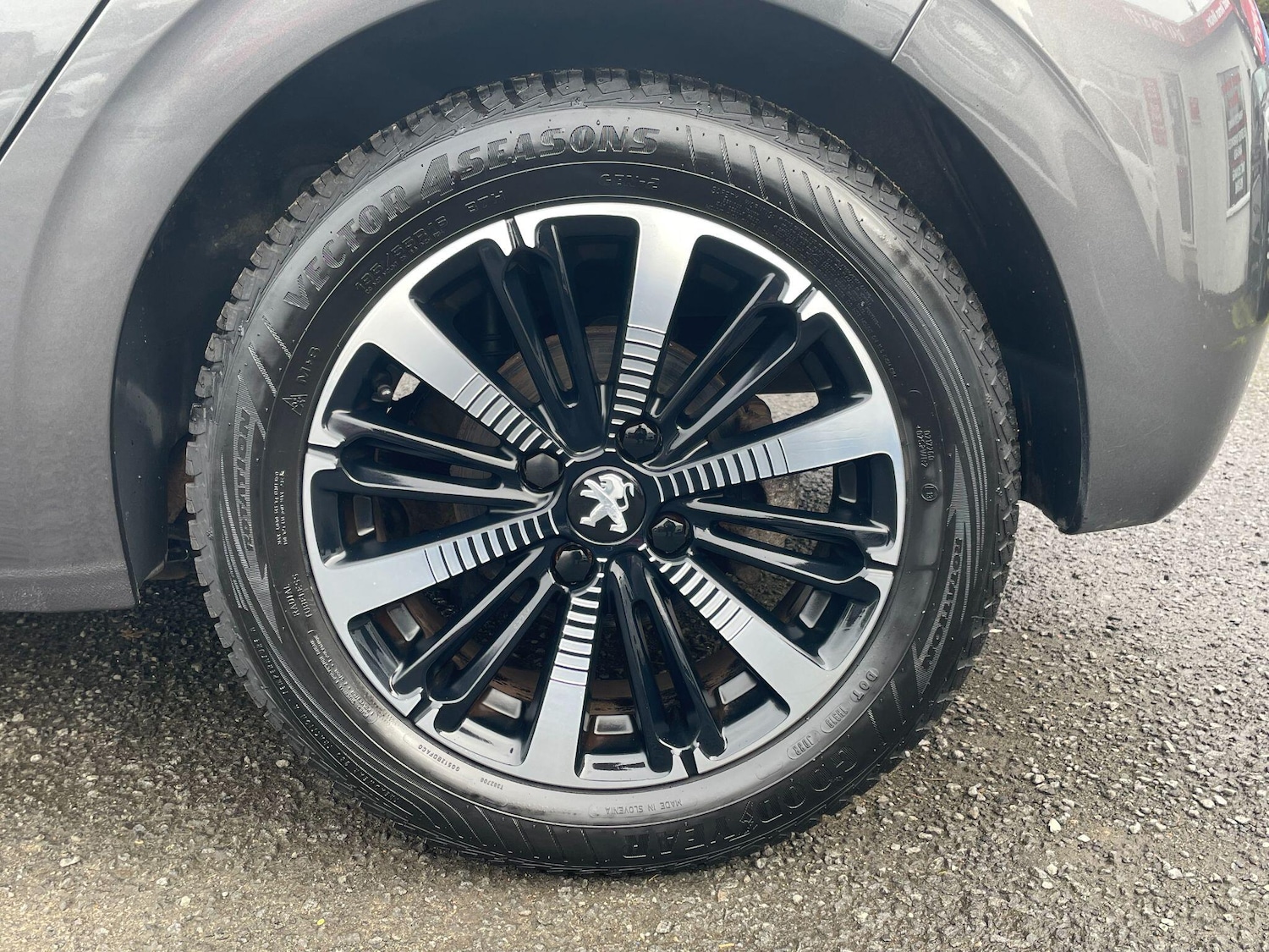 Used Peugeot 208 2019 for sale - 76108702: Photo 25