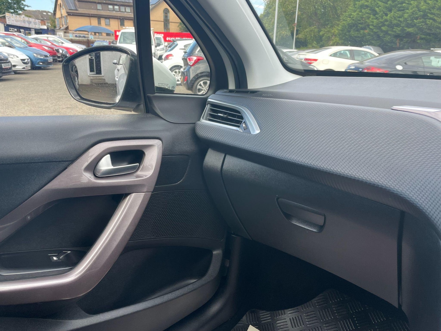 Vehicle 28