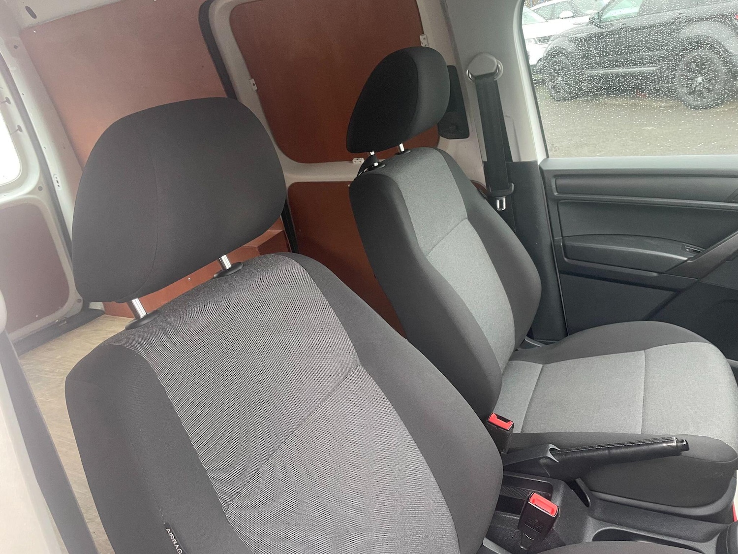 Used Volkswagen Caddy 2018 for sale - 77440996: Photo 18