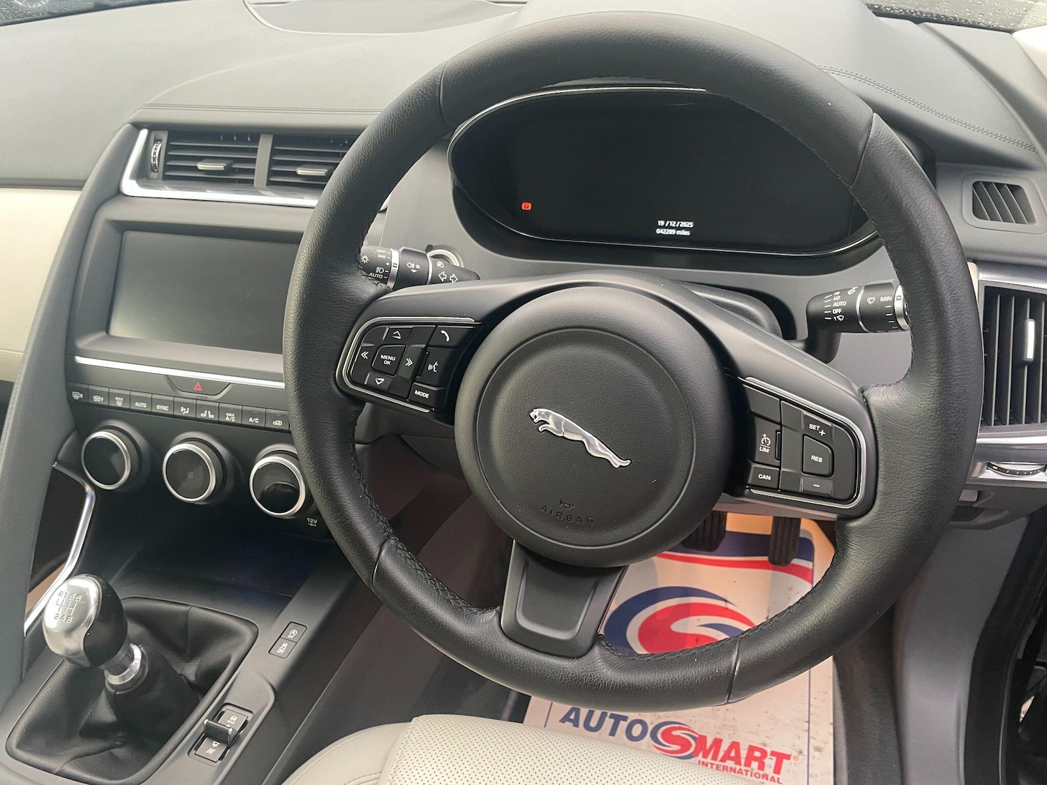 Used Jaguar E-Pace 2019 for sale - 77016366: Photo 16