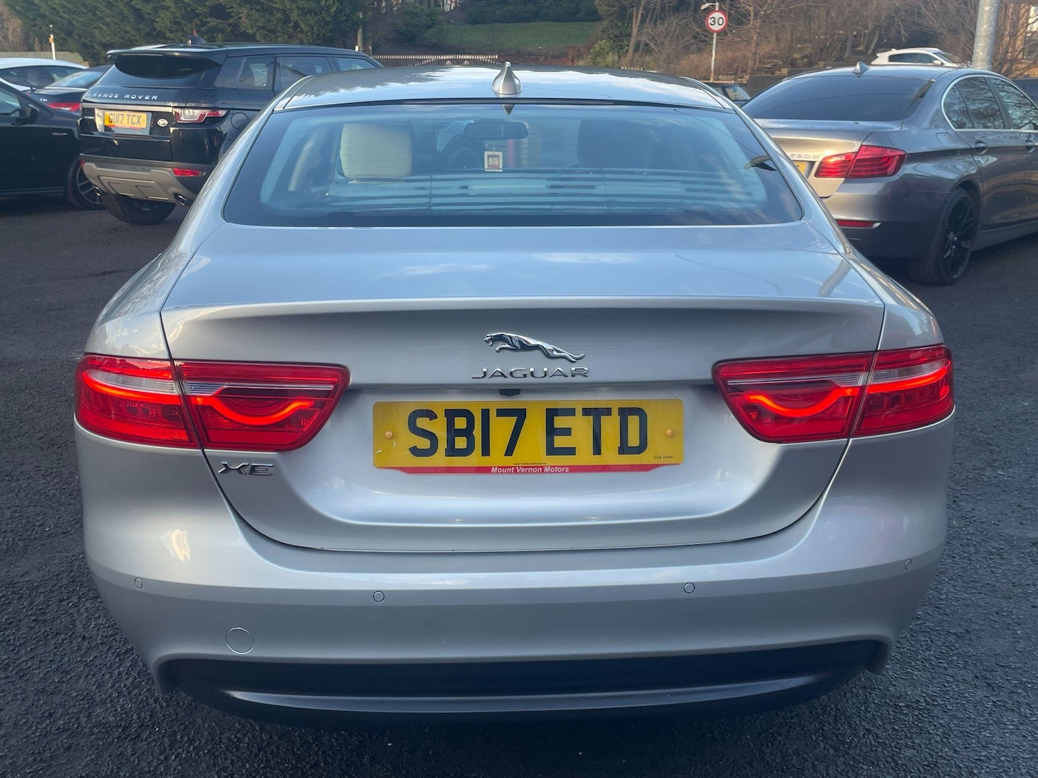 Used Jaguar XE 2017 for sale - 77254791: Photo 10