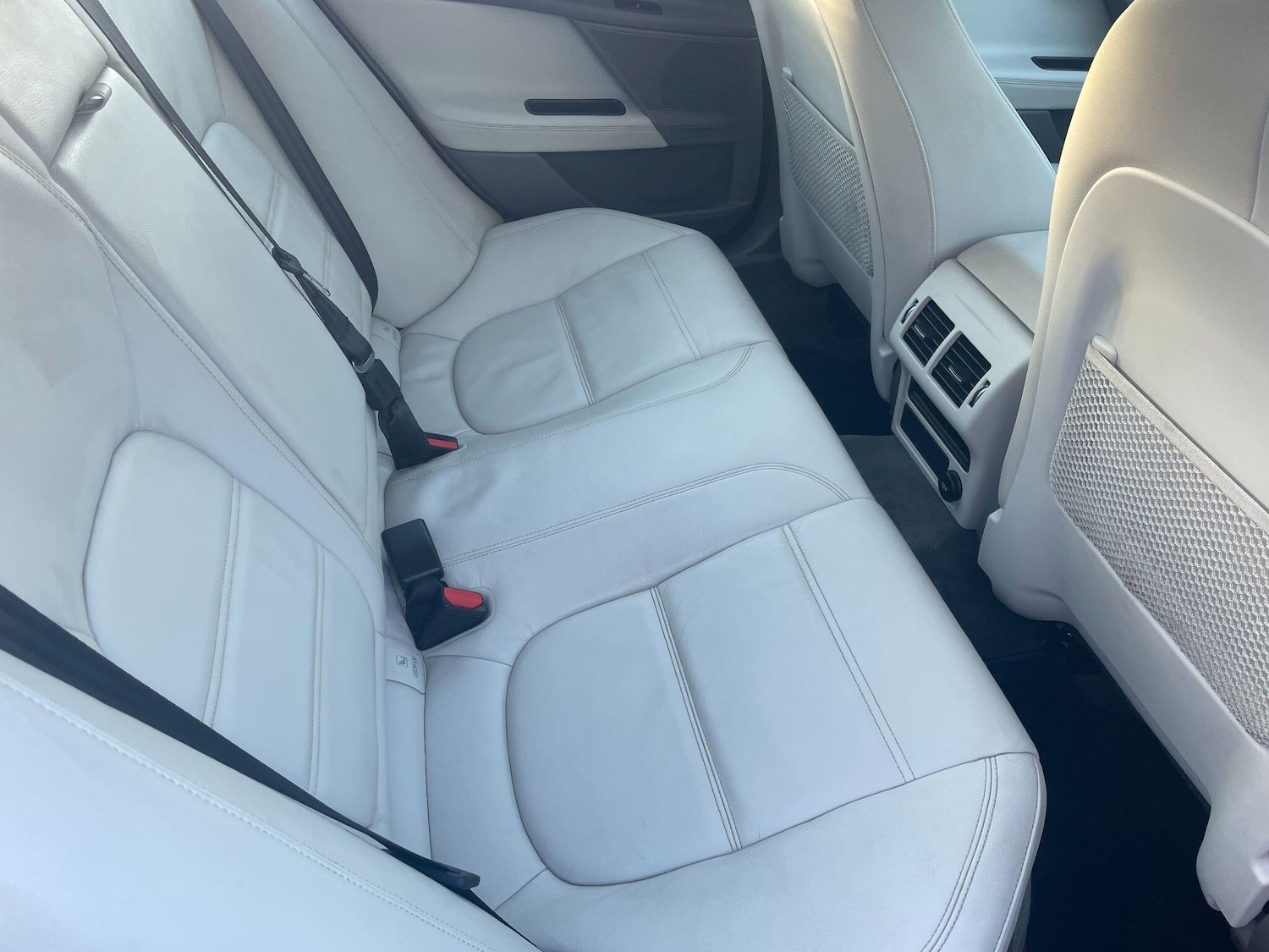 Used Jaguar XE 2017 for sale - 77254791: Photo 21