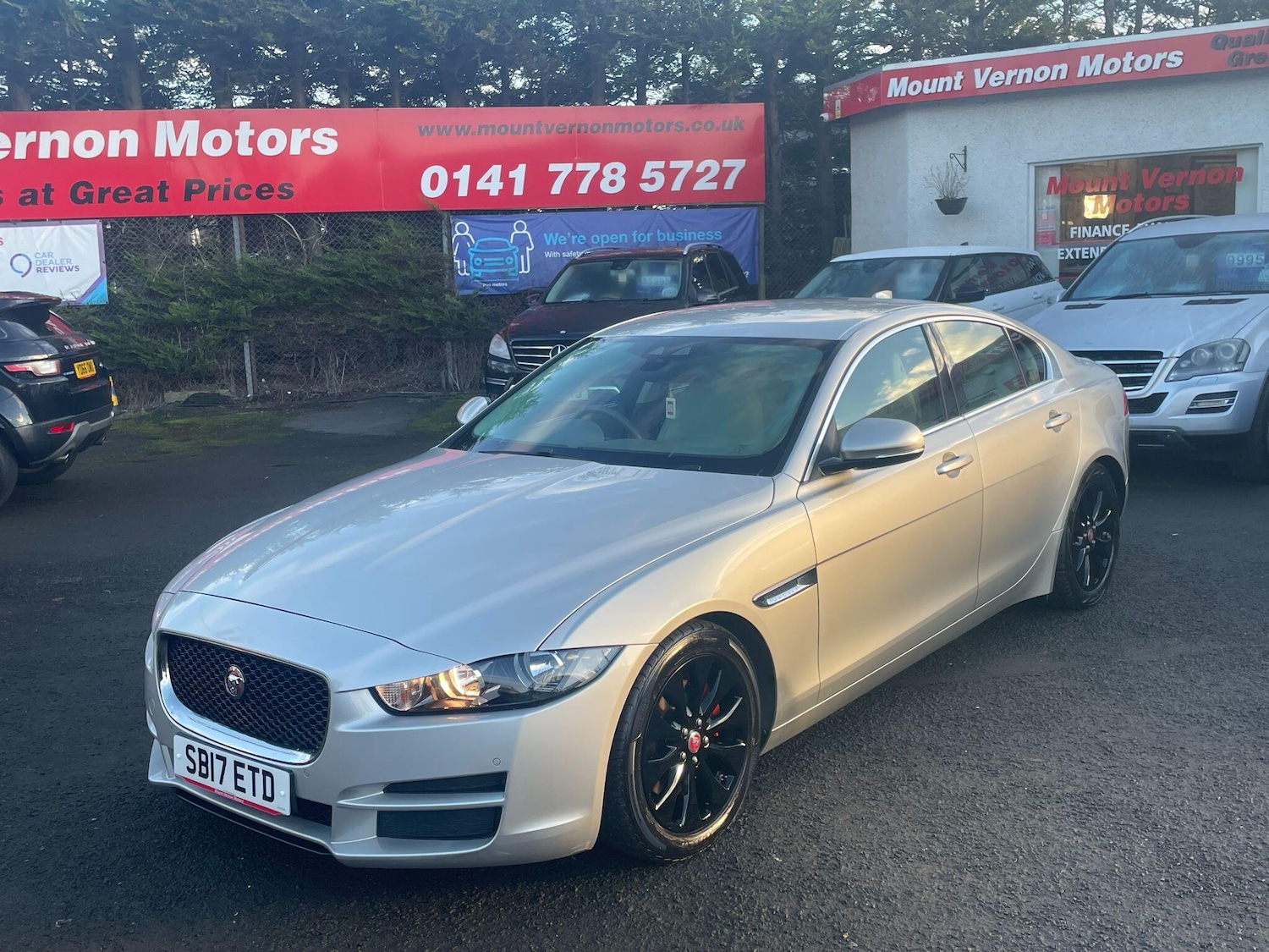 Used Jaguar XE 2017 for sale - 77254791: Photo 7