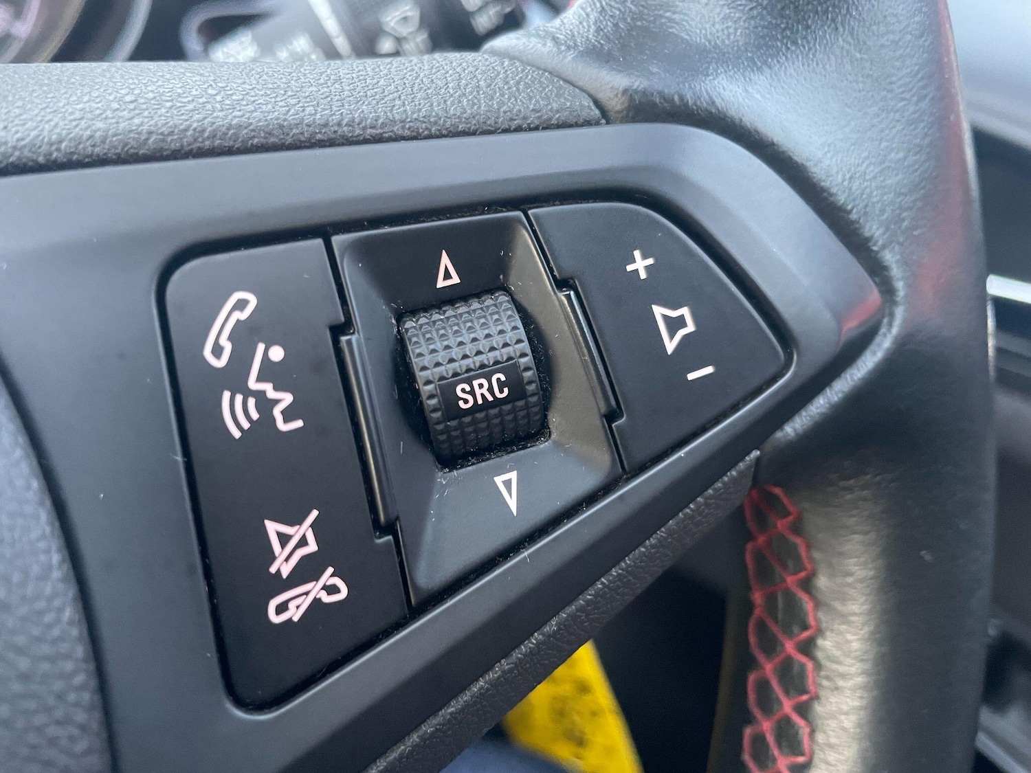 Used Vauxhall Corsa 2017 for sale - 76657405: Photo 21