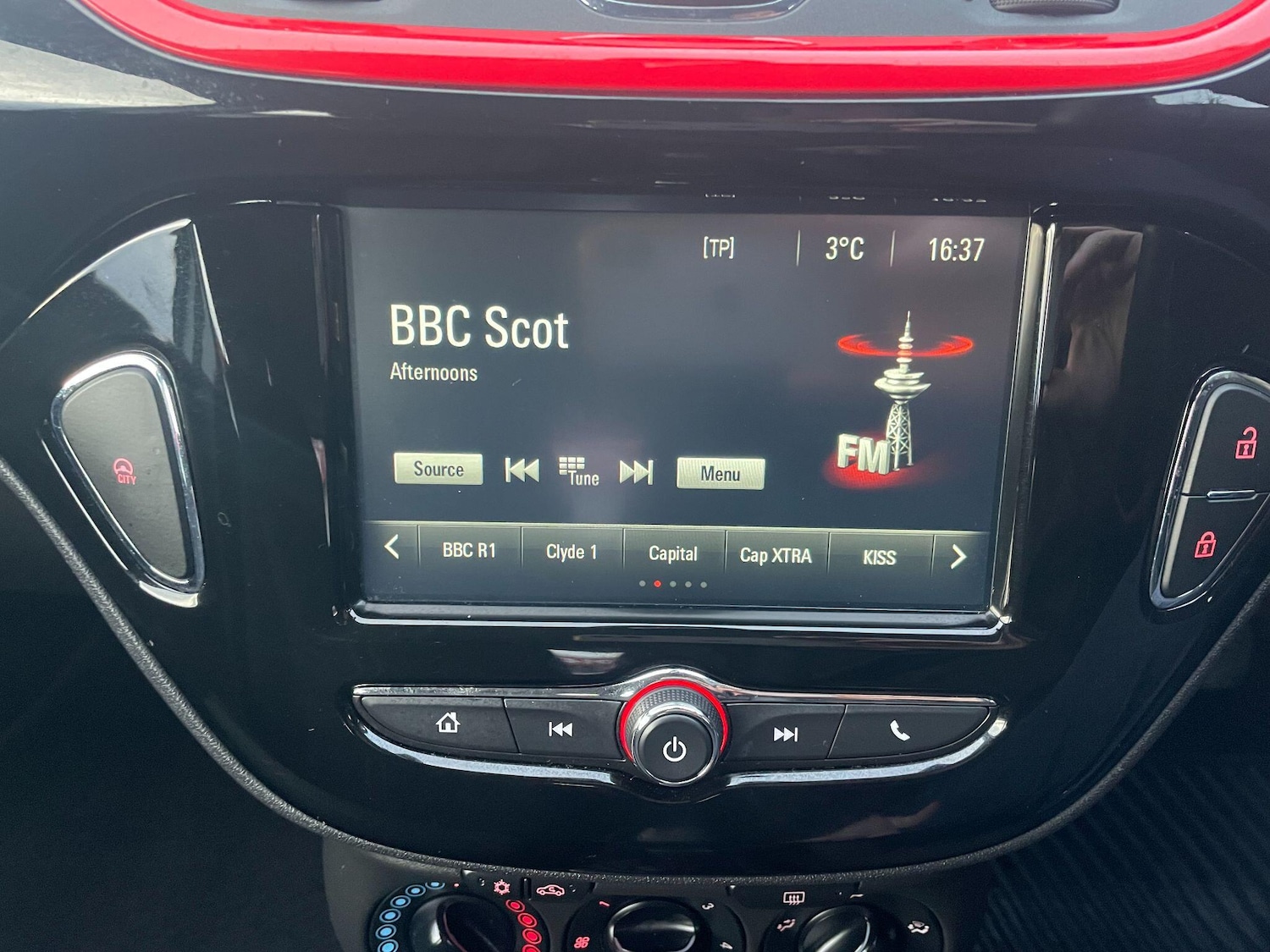 Used Vauxhall Corsa 2017 for sale - 76657405: Photo 25