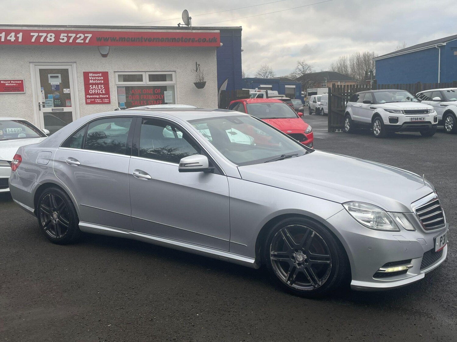 Used Mercedes-Benz E Class 2013 for sale - 77479388: Photo 13