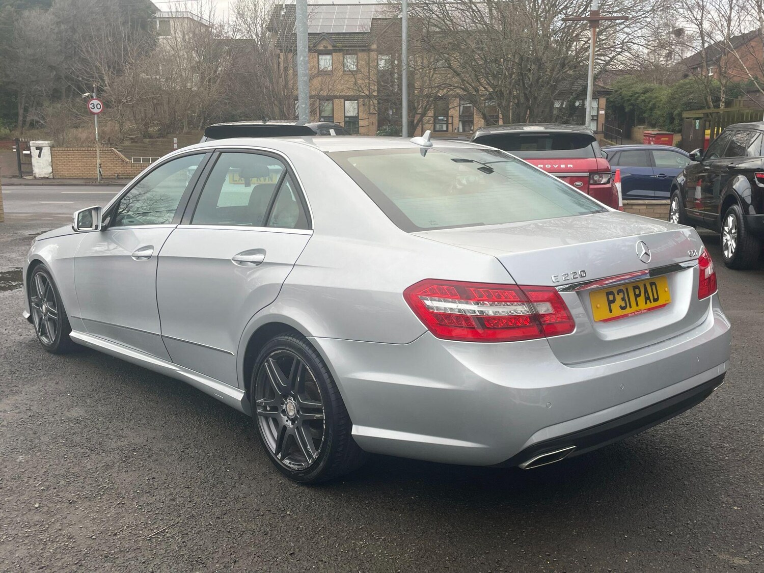 Used Mercedes-Benz E Class 2013 for sale - 77479388: Photo 9