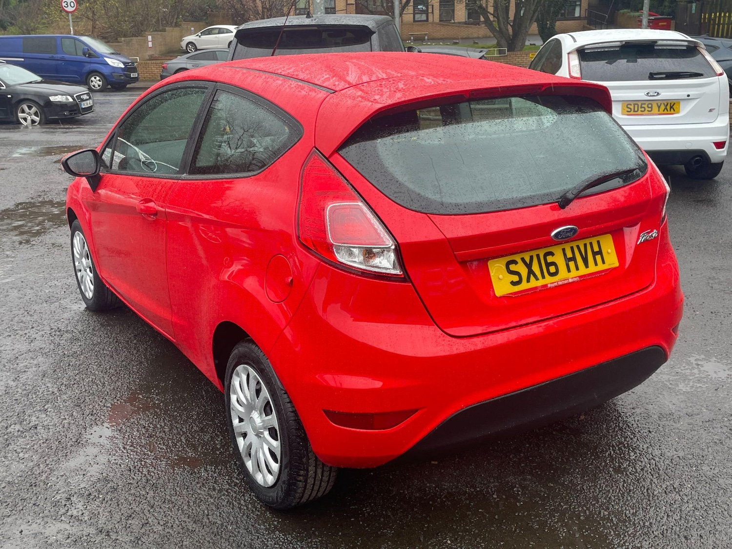 Used Ford Fiesta 2016 for sale - 78099875: Photo 9