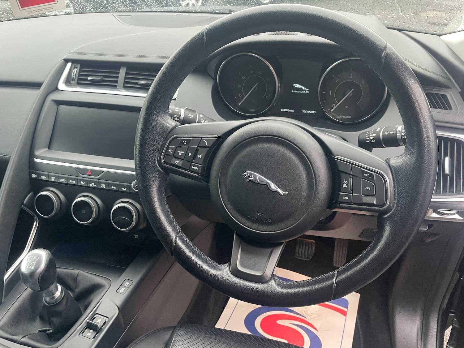 Used Jaguar E-Pace 2020 for sale - 76422904: Photo 17