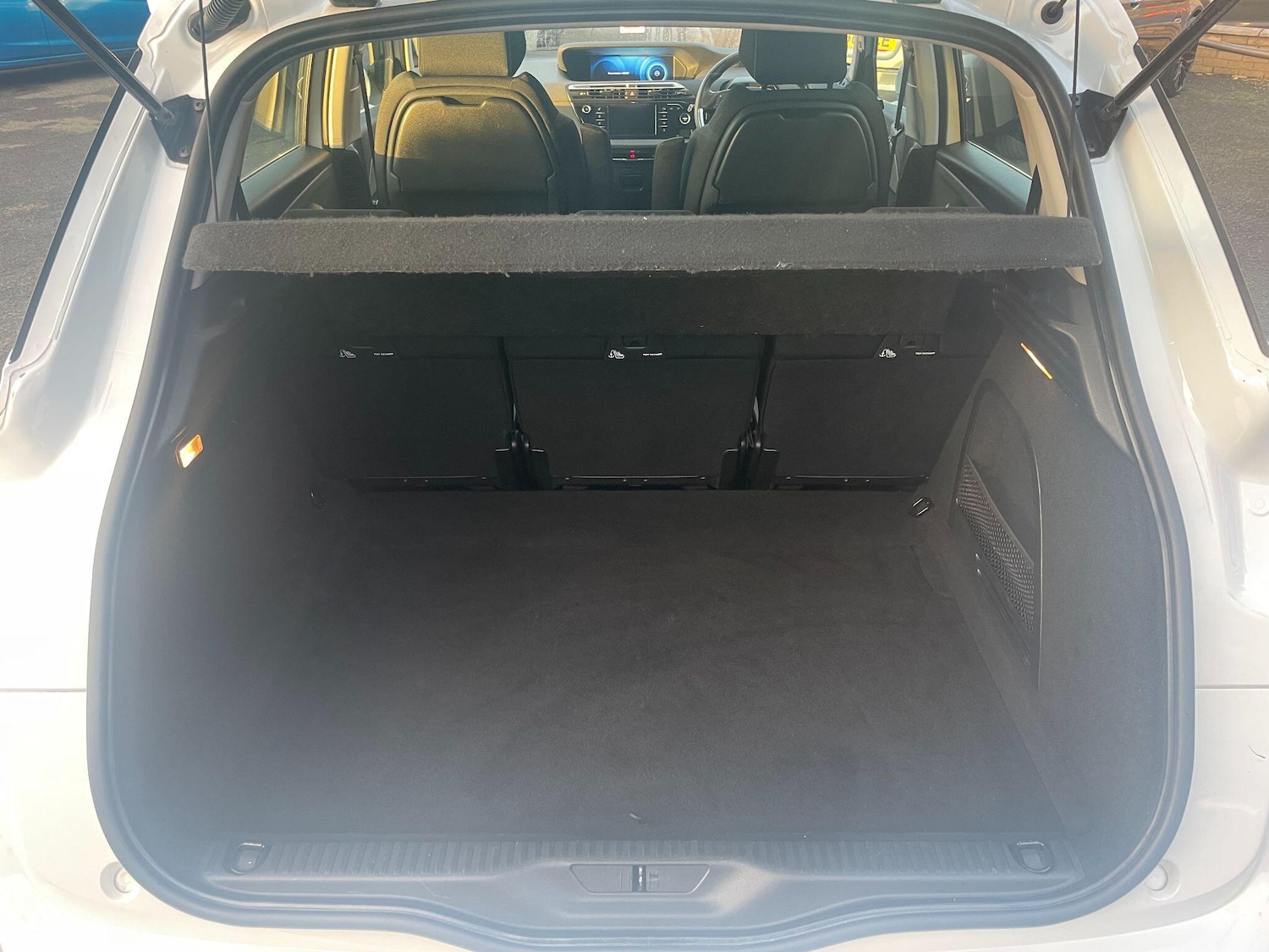 Used Citroen C4 Picasso 2015 for sale - 77060356: Photo 19