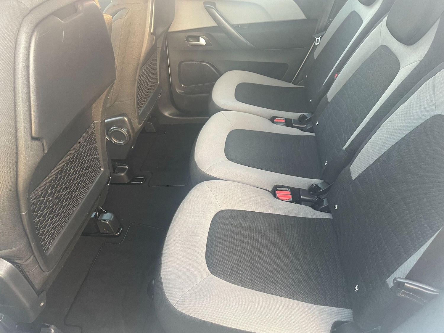 Used Citroen C4 Picasso 2015 for sale - 77060356: Photo 20