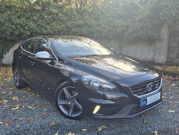 Volvo - V40