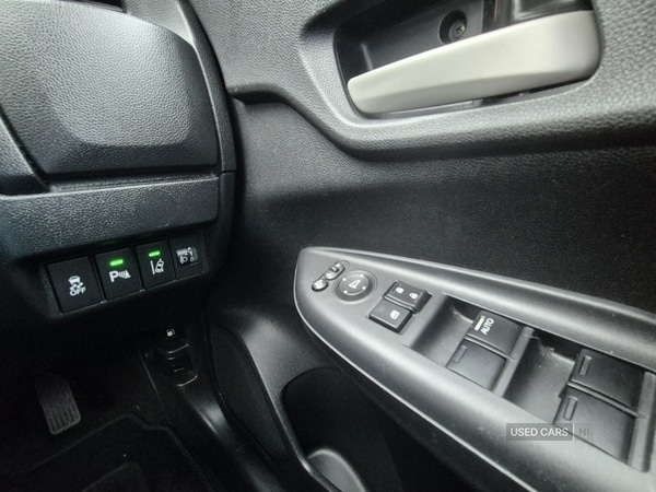 Used Honda Jazz 2017 for sale - 76899760: Photo 25