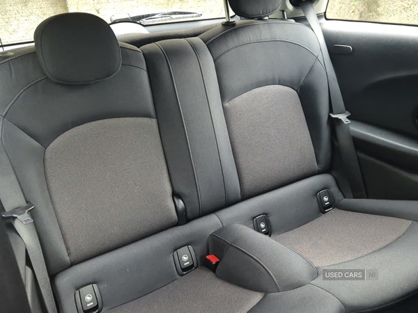 Used MINI Hatch 2018 for sale - 76308157: Photo 12