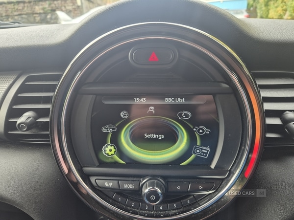 Used MINI Hatch 2018 for sale - 76308157: Photo 17