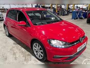 Used Volkswagen Golf 2019 for sale - 77157016: Photo