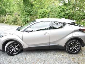 Used Toyota C-HR 2019 for sale - 75141909: Photo