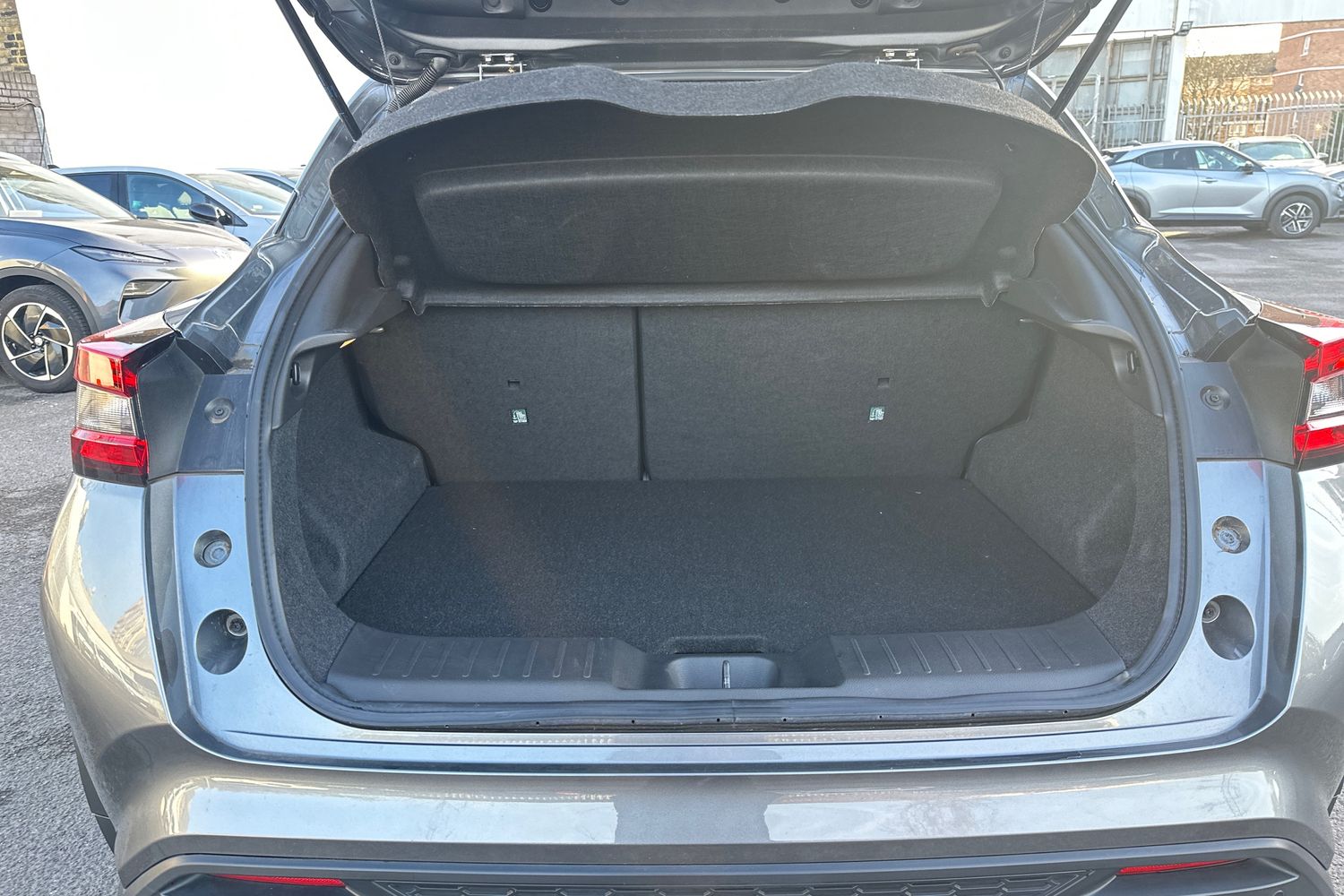 Used Nissan Juke 2022 for sale - 76796446: Photo 24