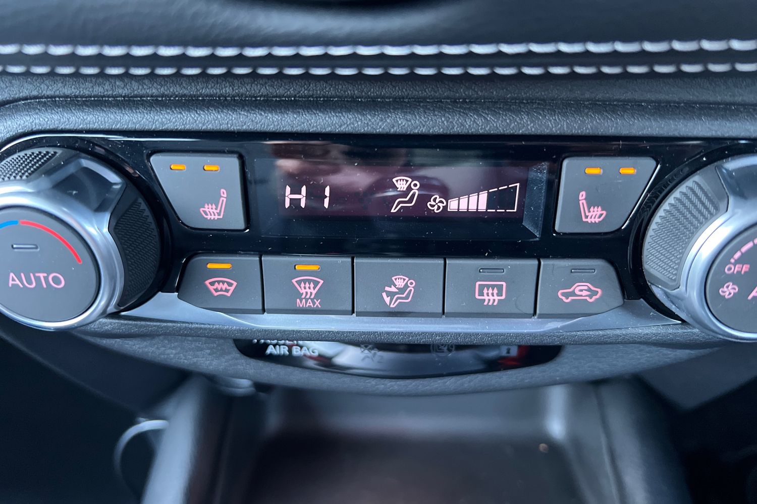 Used Nissan Juke 2022 for sale - 76033904: Photo 38