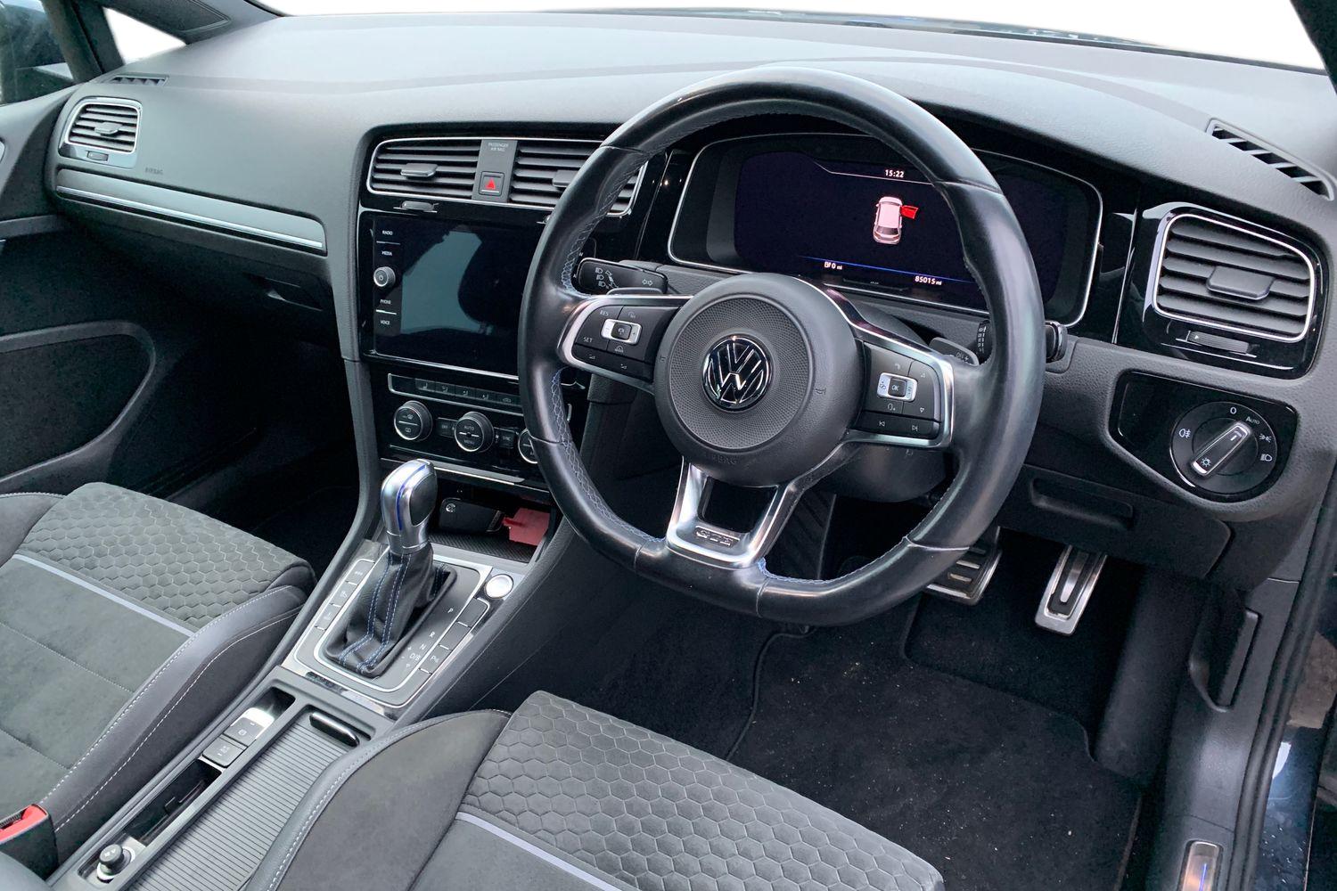 Used Volkswagen Golf 2018 for sale - 77353697: Photo 10