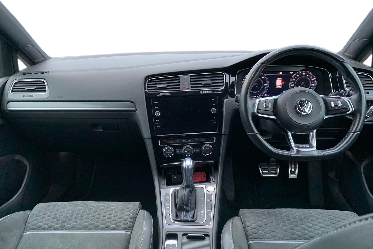 Used Volkswagen Golf 2018 for sale - 77353697: Photo 12