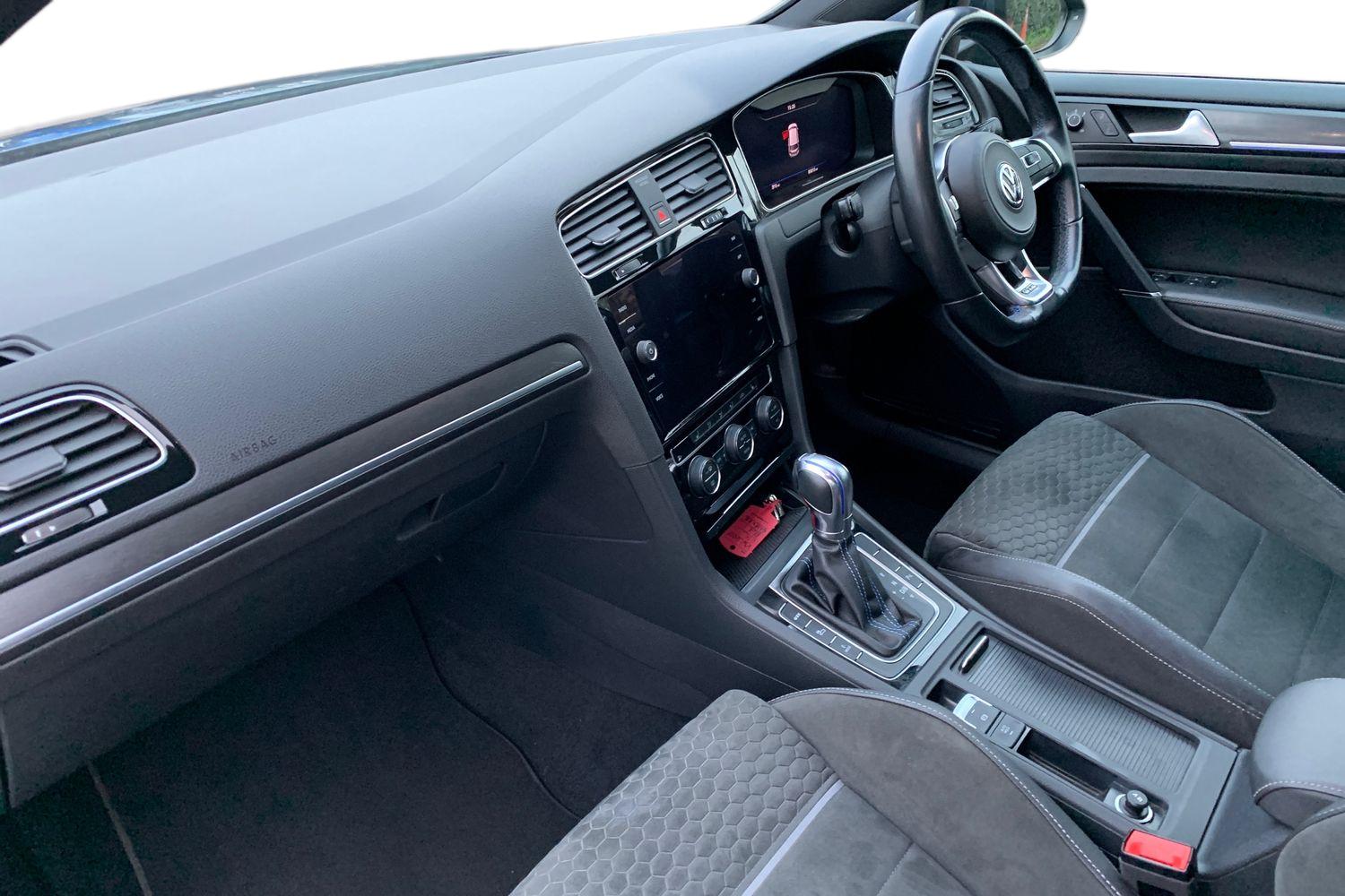 Used Volkswagen Golf 2018 for sale - 77353697: Photo 13