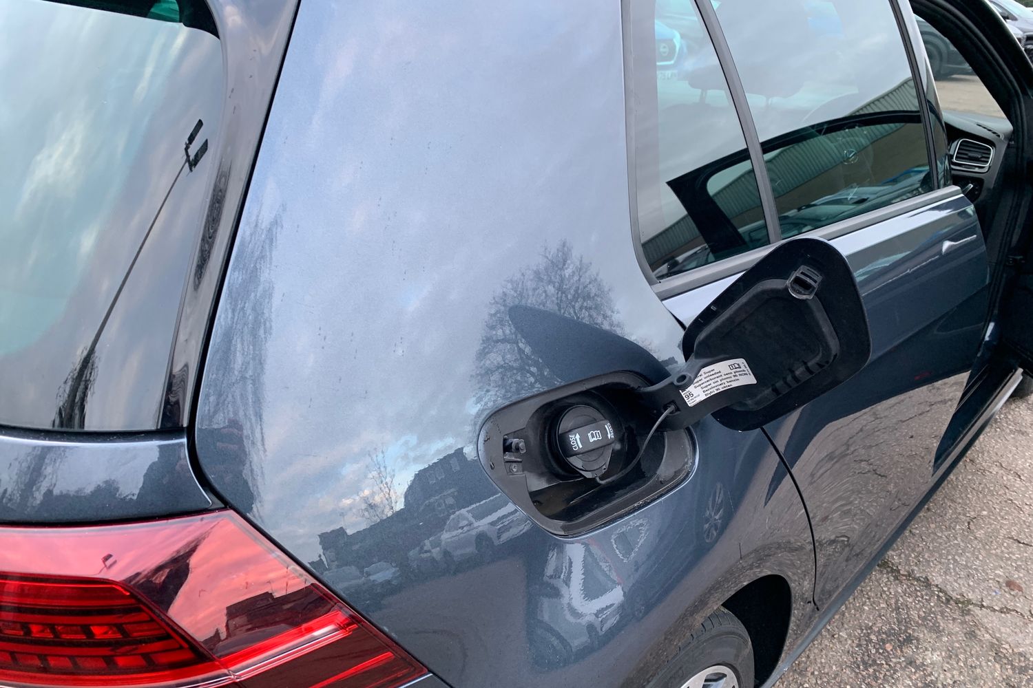 Used Volkswagen Golf 2018 for sale - 77353697: Photo 26