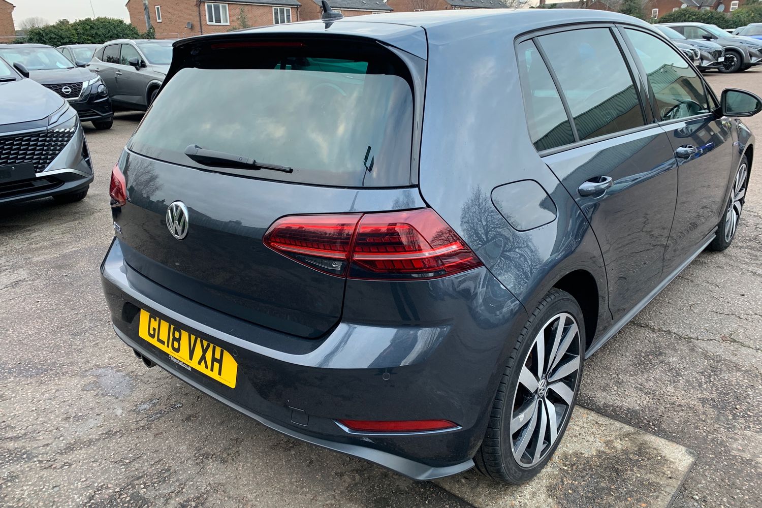 Used Volkswagen Golf 2018 for sale - 77353697: Photo 30