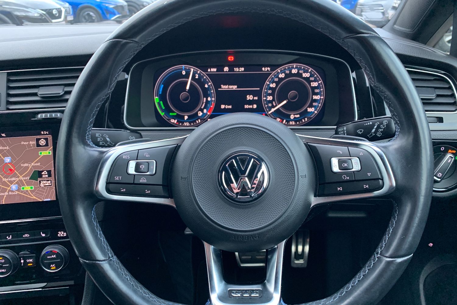 Used Volkswagen Golf 2018 for sale - 77353697: Photo 32