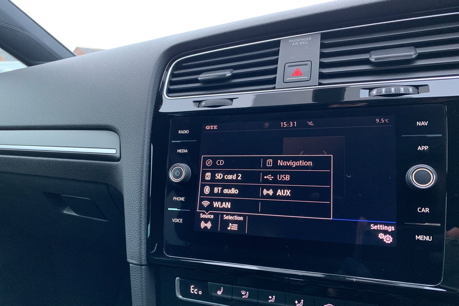 Used Volkswagen Golf 2018 for sale - 77353697: Photo 40