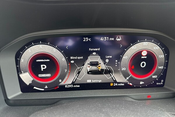 Used Nissan Juke 2024 for sale - 74805385: Photo 34
