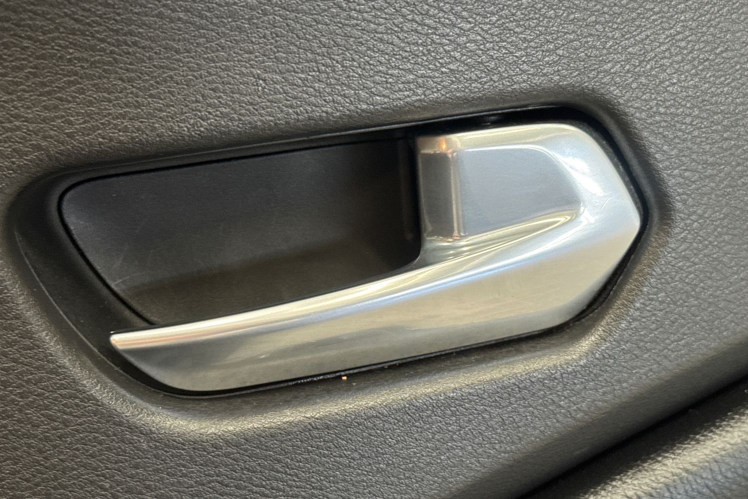 Used Nissan Juke 2023 for sale - 76130414: Photo 32