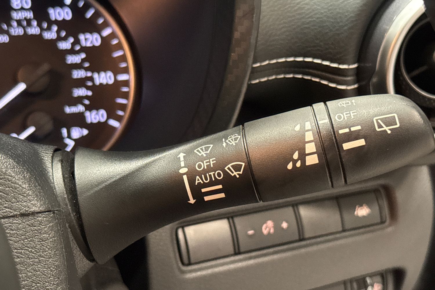 Used Nissan Juke 2023 for sale - 76130414: Photo 35