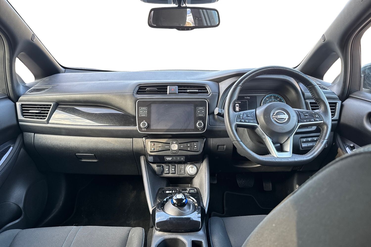 2022 Nissan Leaf 110kW N-Connecta 39kWh 5dr Auto Hatchback Electric Automatic - Picture 12 of 24