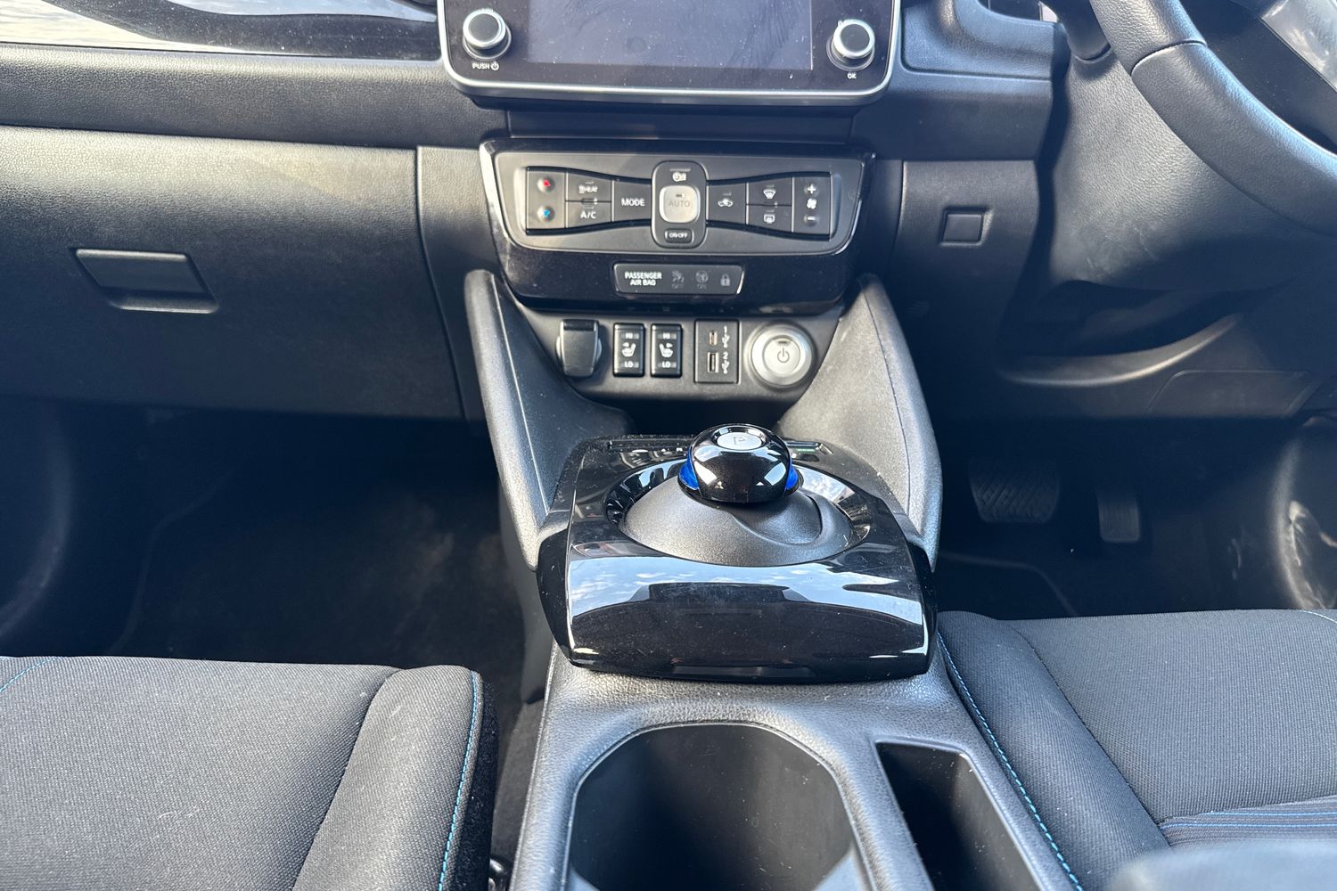 2022 Nissan Leaf 110kW N-Connecta 39kWh 5dr Auto Hatchback Electric Automatic - Picture 14 of 24