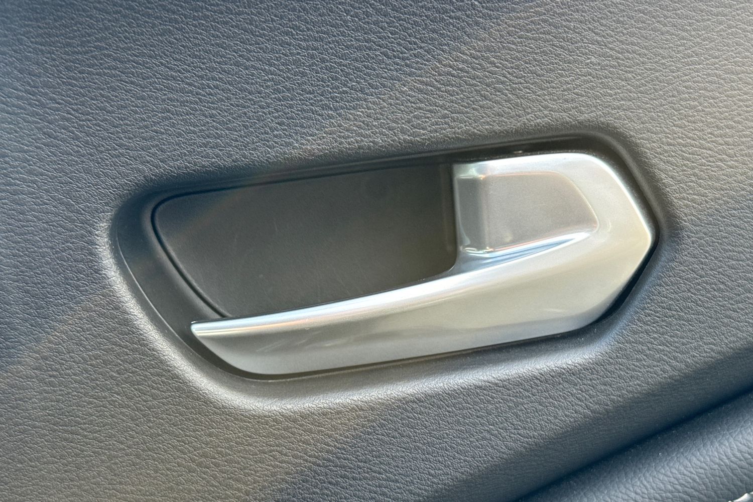 Used Nissan Juke 2022 for sale - 76104282: Photo 25