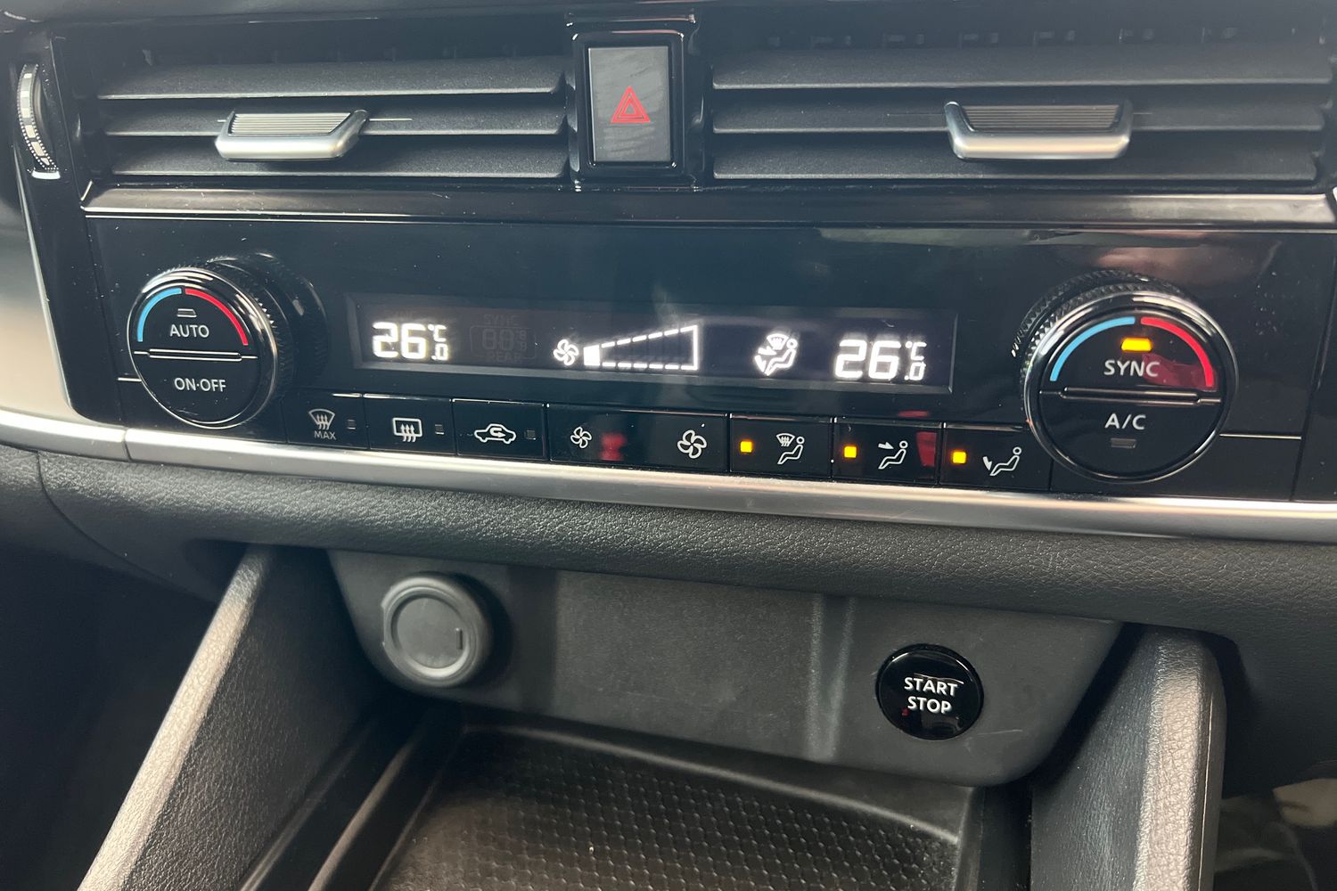 Used Nissan Qashqai 2023 for sale - 76493932: Photo 15