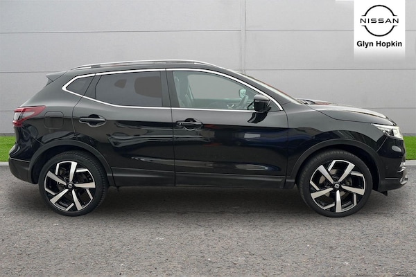 Used Nissan Qashqai 2020 for sale - 76312072: Photo 2