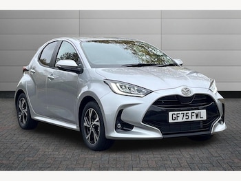 2025 (75) - 1.5 Hybrid Design 5dr CVT