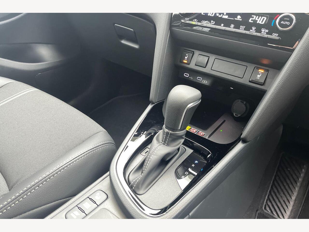 Used Toyota Yaris Cross 2025 for sale - 77256305: Photo 10