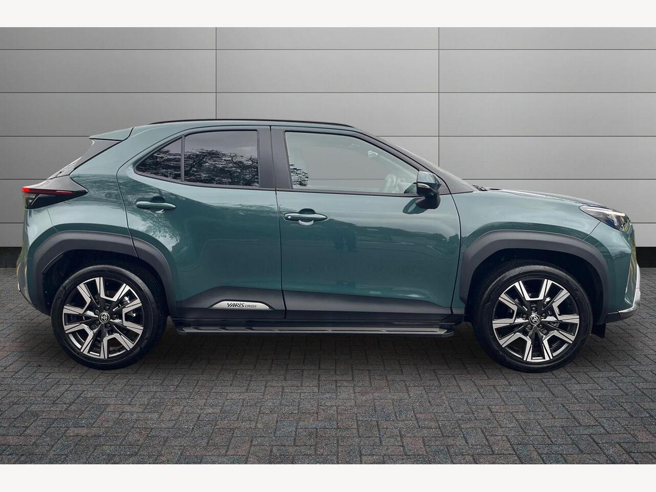 Used Toyota Yaris Cross 2025 for sale - 77256305: Photo 6