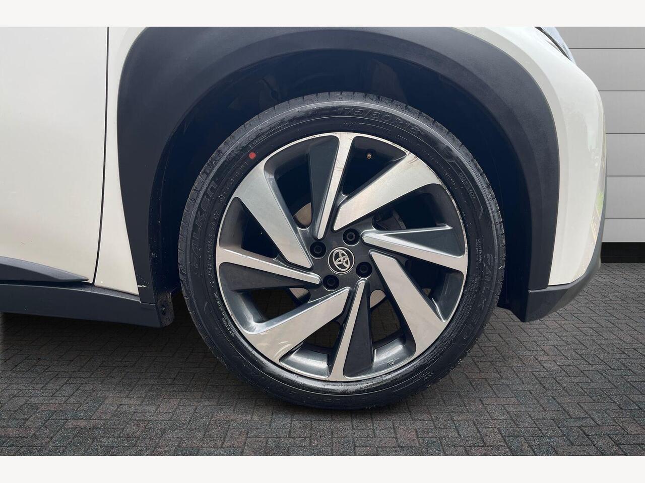 Used Toyota Aygo X 2023 for sale - 76676644: Photo 6